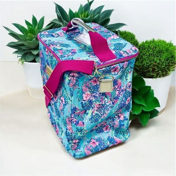 NWT Lilly Pulitzer Blue Insulated Wine Carrier Cooler Canvas Beach you To It main image 5